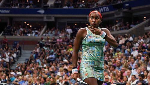 通过中场的 通过中场的